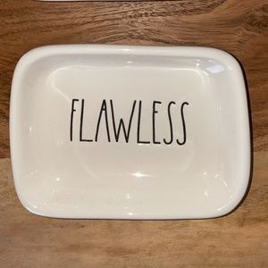 Rae Dunn FLAWLESS trinket dish